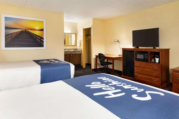Days Inn by Wyndham Oak Ridge Knoxville image 17