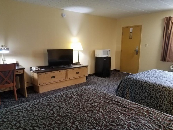 Days Inn by Wyndham Oak Ridge Knoxville image 24