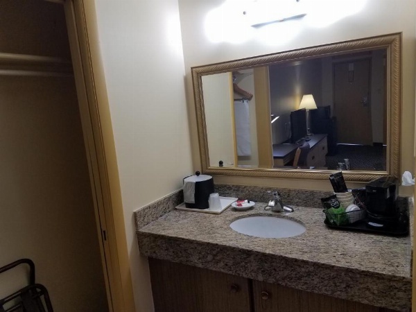 Days Inn by Wyndham Oak Ridge Knoxville image 26