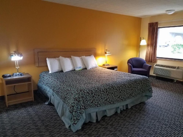 Days Inn by Wyndham Oak Ridge Knoxville image 28
