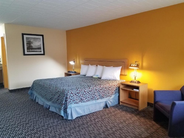 Days Inn by Wyndham Oak Ridge Knoxville image 29